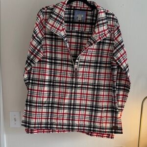 L.L. Bean Red and Black Plaid Pullover Size Large